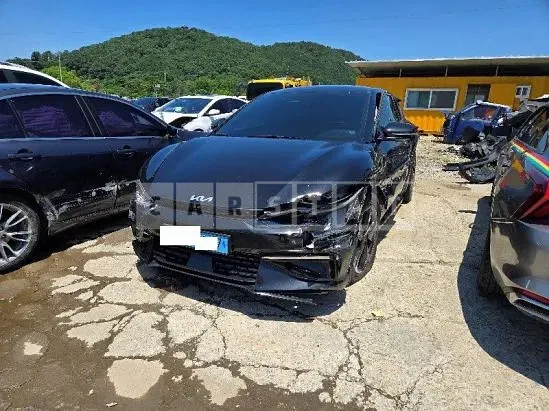Photo 2 of 27: 2023 Kia EV6 — Korean insurance auction