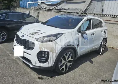 Photo 1 of 10: 2016 Kia Sportage — Korean insurance auction