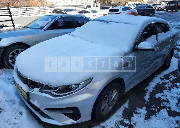 Photo 2 of 5: 2020 Kia K5, VIN KNAGU416BLA381793 — Korean insurance auction