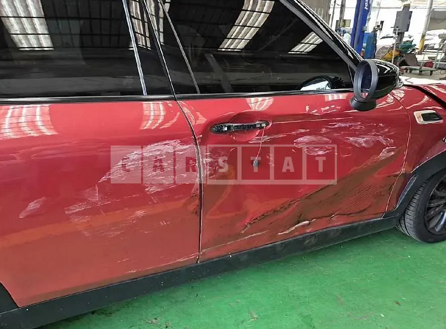 Photo 2 of 26: 2019 MINI Cooper D Clubman — Korean insurance auction