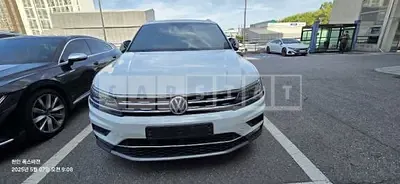 Photo 1 of 14: 2020 Volkswagen Tiguan 2.0 TDI — Korean insurance auction