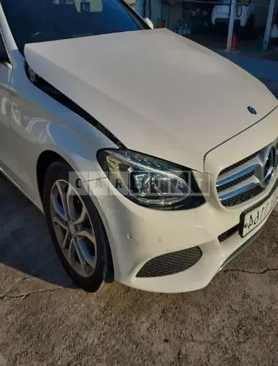 Photo 1 of 9: 2016 Mercedes-Benz C200, VIN WDDWF4CB7GF213120 — Korean insurance auction