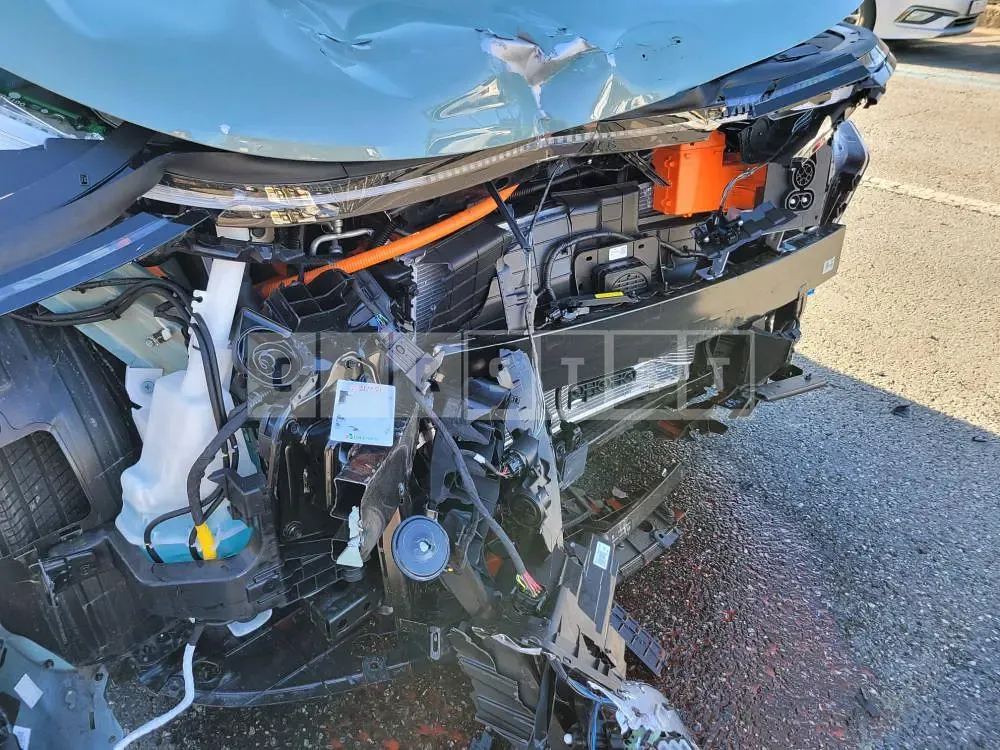 Photo 2 of 8: 2023 Hyundai Kona Electric, VIN KMHHE816FPU000596 — Korean insurance auction