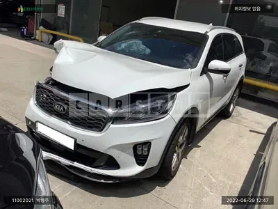 Photo 1 of 13: 2019 Kia Sorento, VIN KNAPH81ABLA602625 — Korean insurance auction