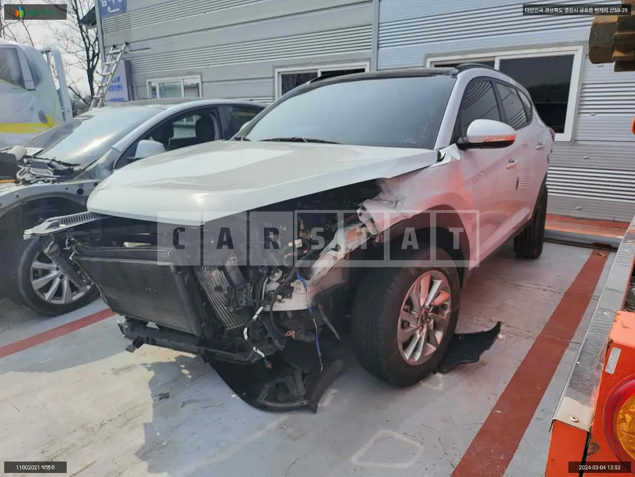 Photo 2 of 10: 2016 Hyundai Tucson, VIN KMHJ3815GHU232642 — Korean insurance auction