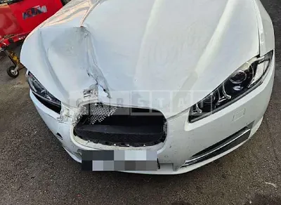 Photo 1 of 27: 2014 Jaguar XF 2.2d — Korean insurance auction