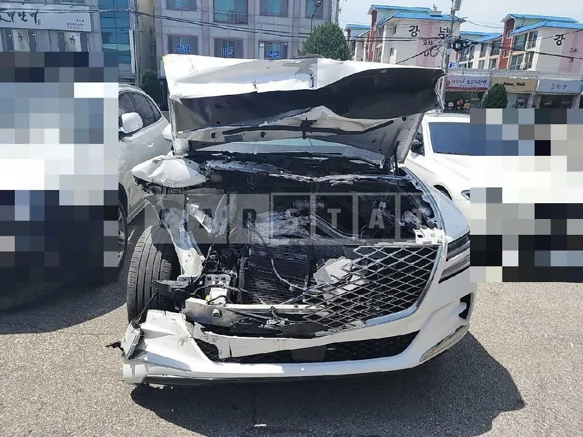 Photo 2 of 22: 2021 Genesis GV80 3.0 4WD — Korean insurance auction