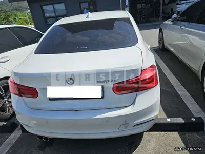 Photo 1 of 13: 2017 BMW 320d — Korean insurance auction