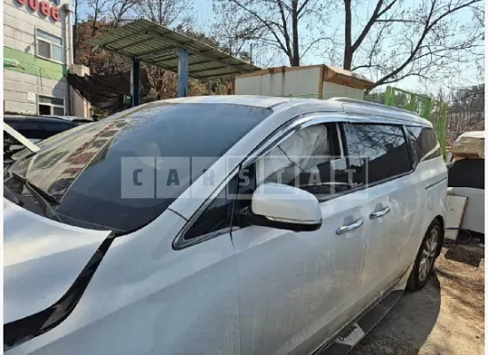 Photo 2 of 21: 2018 Kia Carnival Limousine — Korean insurance auction