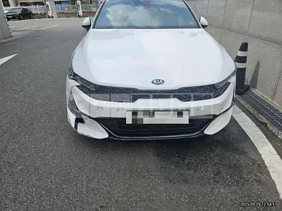 Photo 1 of 19: 2021 Kia K5 2.0 — Korean insurance auction