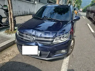 Photo 1 of 12: 2015 Volkswagen Tiguan 2.0 TDI Blue Motion, VIN WVGZZZ5NZFW556239 — Korean insurance auction