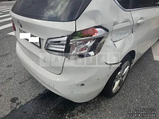Photo 2 of 13: 2016 BMW Active Tourer, VIN WBA2C110XGV702177 — Korean insurance auction
