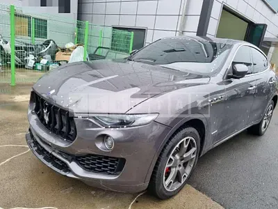 Photo 1 of 8: 2017 Maserati Levante — Korean insurance auction