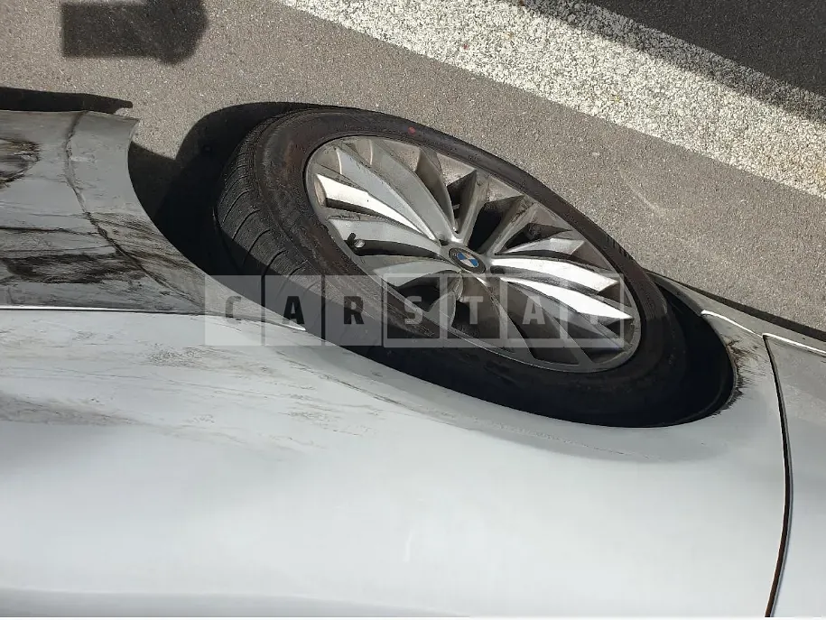 Photo 2 of 27: 2018 BMW 520d — Korean insurance auction