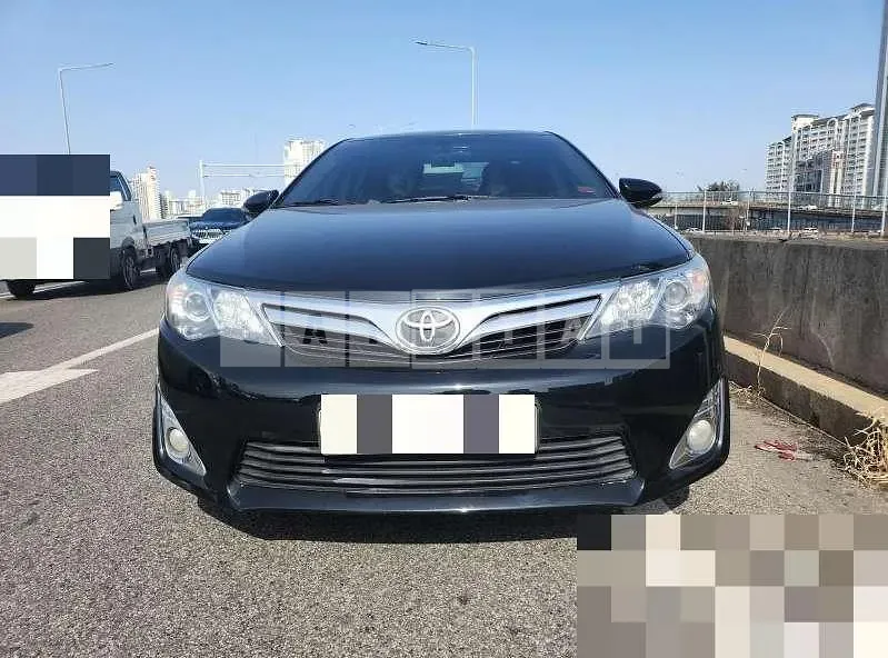 Photo 2 of 8: 2014 Toyota Camry — Korean insurance auction