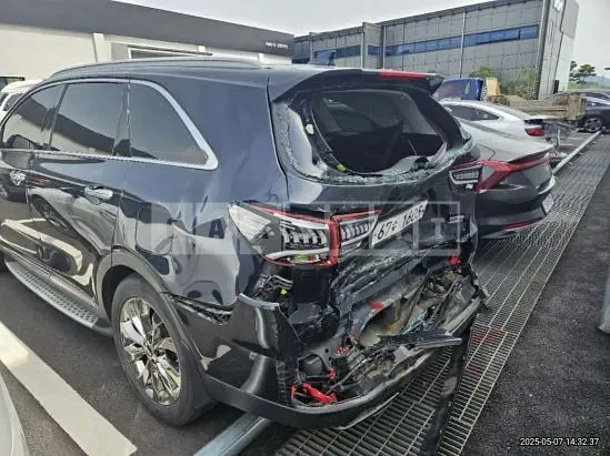 Photo 2 of 14: 2019 Kia Sorento — Korean insurance auction