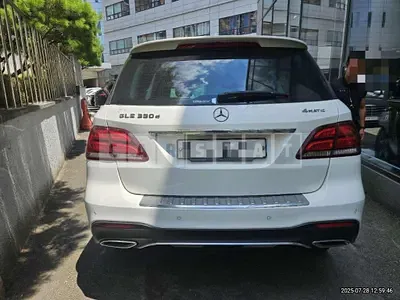 Photo 1 of 10: 2018 Mercedes-Benz GLE350 d 4Matic — Korean insurance auction