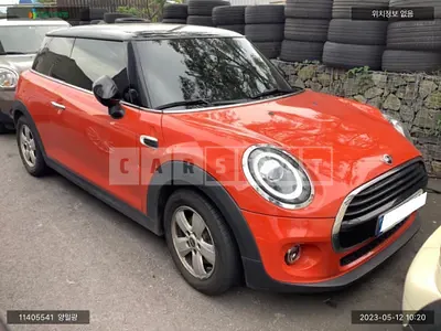 Photo 1 of 11: 2021 MINI Cooper, VIN WMWXR7103M2N59299 — Korean insurance auction