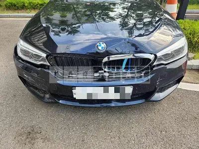 Photo 1 of 15: 2018 BMW 520d xDrive, VIN WBAJCS106JWD99373 — Korean insurance auction