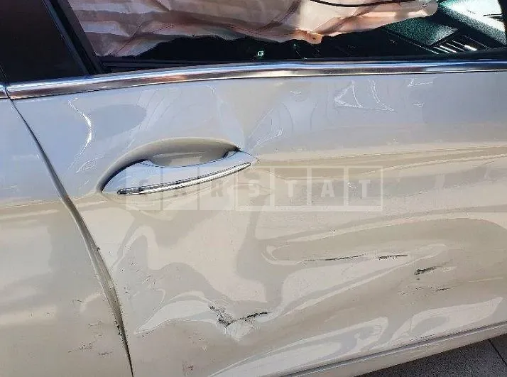 Photo 2 of 26: 2014 BMW 520d — Korean insurance auction