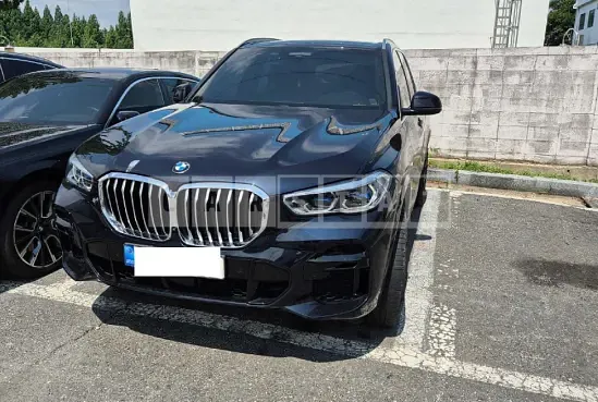 Photo 2 of 28: 2022 BMW X5 xDrive 30d — Korean insurance auction