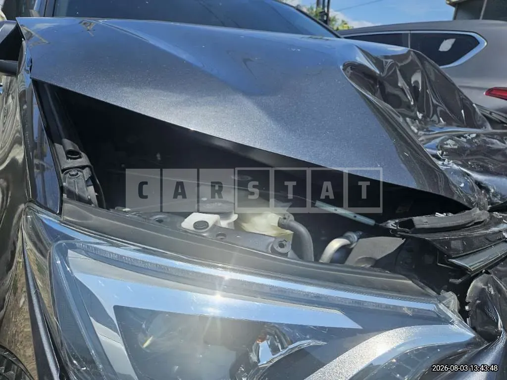 Photo 2 of 28: 2018 Toyota Love 4 — Korean insurance auction