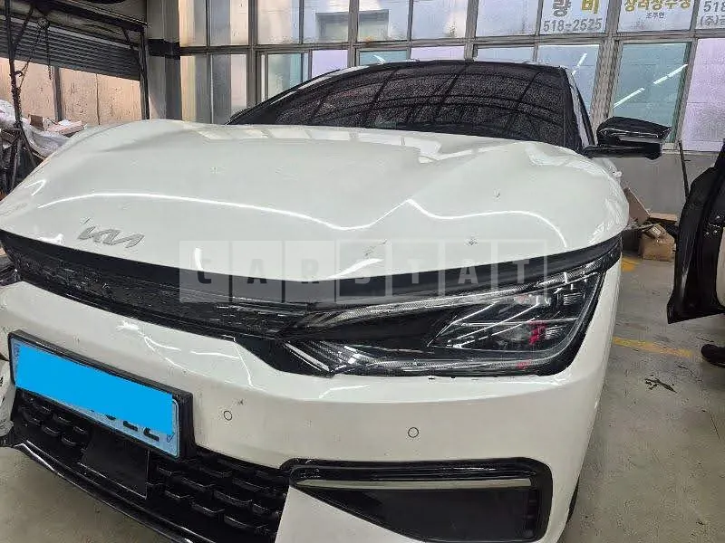 Photo 2 of 48: 2022 Kia EV6, VIN KNAC581CPNA028342 — Korean insurance auction