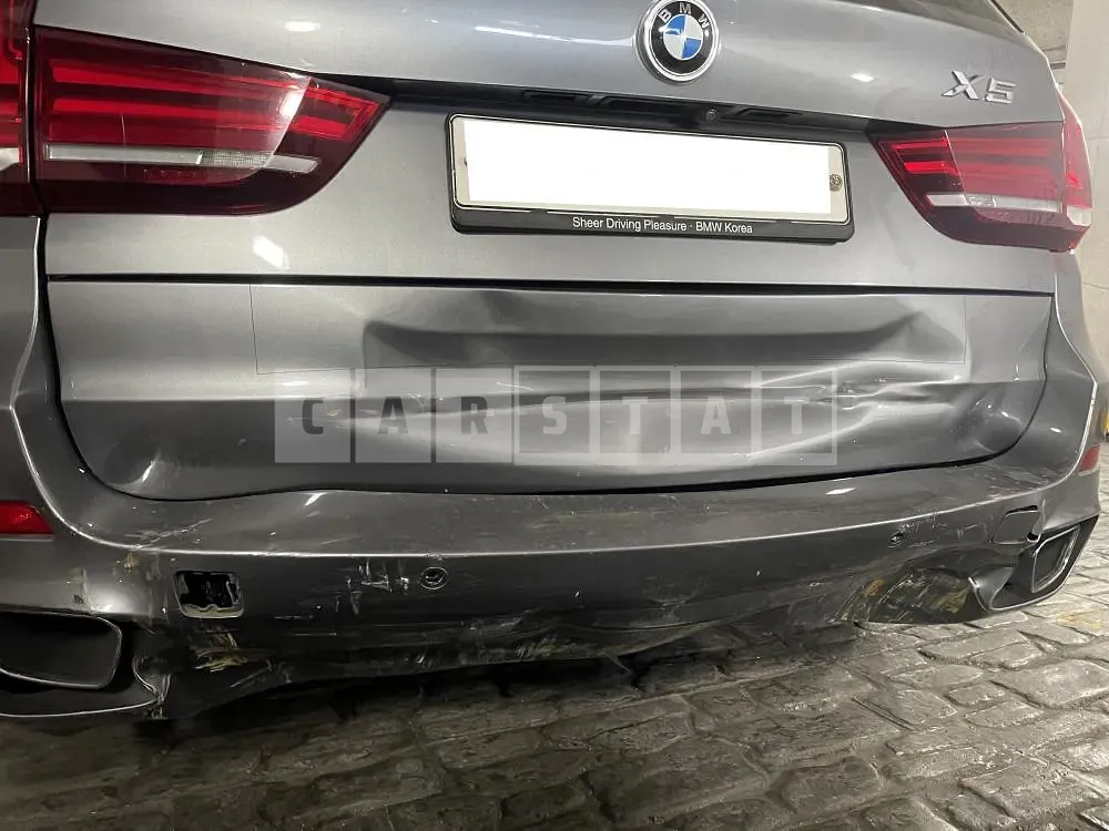 Photo 2 of 18: 2018 BMW X5 xDrive40d, VIN WBAKS6109J0N73160 — Korean insurance auction