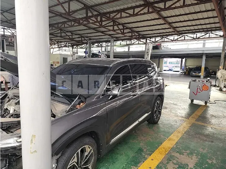 Photo 2 of 11: 2019 Hyundai Santa Fe, VIN KMHS381ABKU166231 — Korean insurance auction