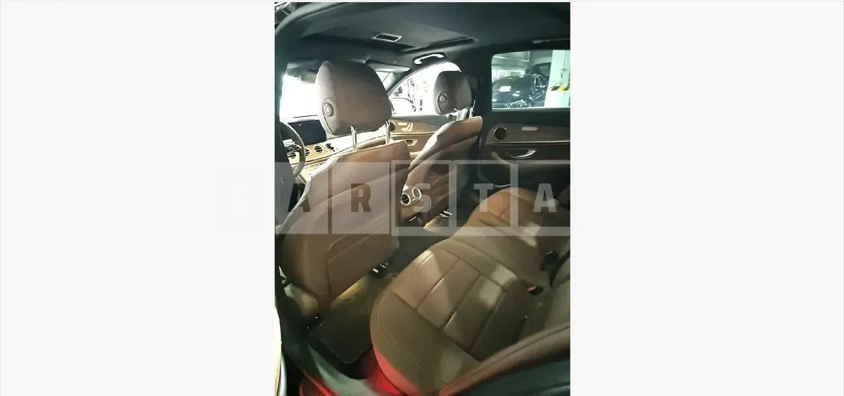 Photo 2 of 23: 2022 Mercedes-Benz E250 — Korean insurance auction