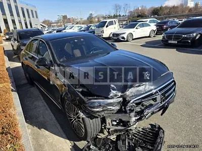 Photo 1 of 50: 2025 Mercedes-Benz E450 4Matic — Korean insurance auction