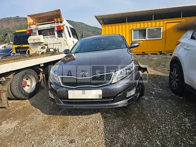 Photo 1 of 9: 2015 Kia K5 2.0 LPG — Korean insurance auction
