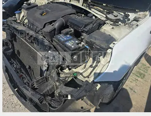 Photo 2 of 11: 2016 Kia K5 — Korean insurance auction