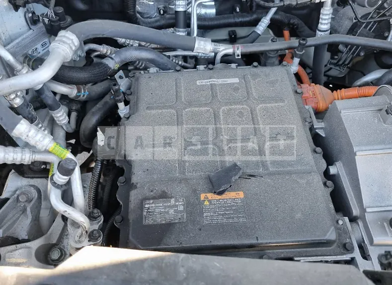 Photo 2 of 19: 2019 Hyundai Kona Electric, VIN KMHK381GFKU056455 — Korean insurance auction