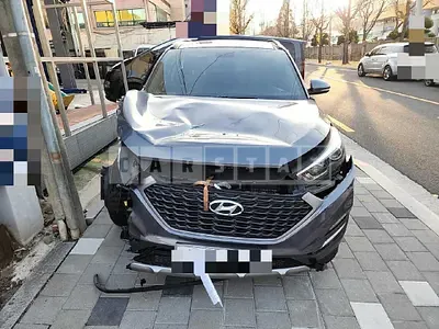 Photo 1 of 24: 2016 Hyundai All New Tucson 1.7 VGT, VIN KMHJ5815GHU328652 — Korean insurance auction