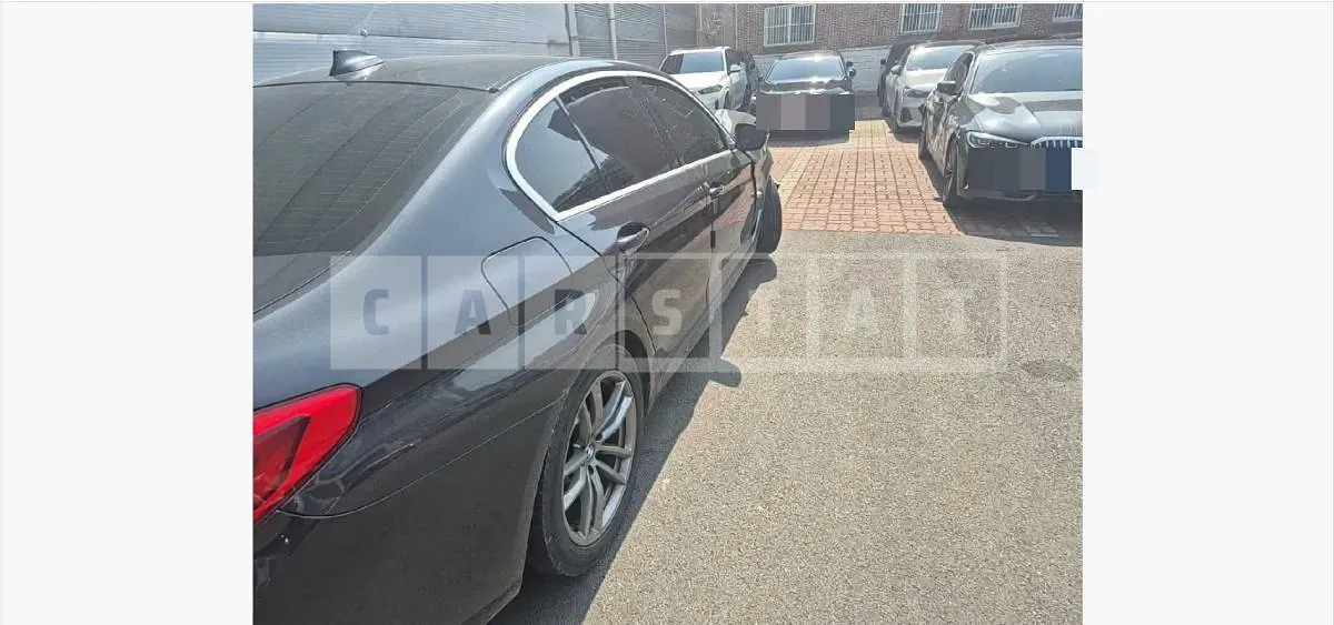 Photo 2 of 15: 2020 BMW 520d xDrive M Sport — Korean insurance auction