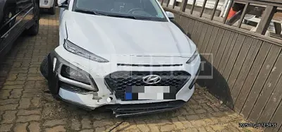 Photo 1 of 6: 2017 Hyundai Kona 1.6 — Korean insurance auction