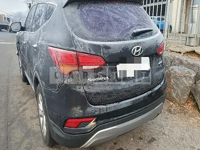 Photo 1 of 18: 2016 Hyundai Santa Fe DM 2.0 — Korean insurance auction