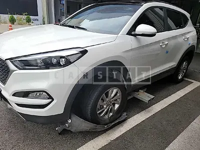 Photo 1 of 118: 2017 Hyundai Tucson TL 1.7 — Korean insurance auction