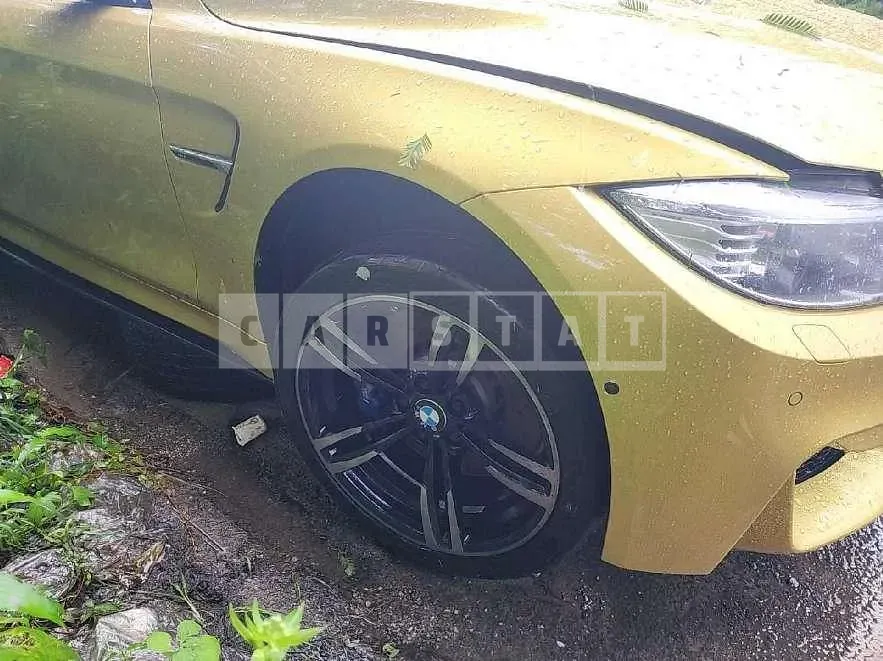 Photo 2 of 23: 2015 BMW M4 Coupe — Korean insurance auction