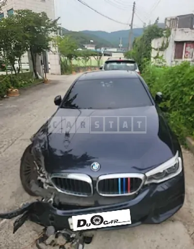 Photo 1 of 50: 2019 BMW 530i M Sport Package Plus, VIN WBAJD3104KWW28147 — Korean insurance auction