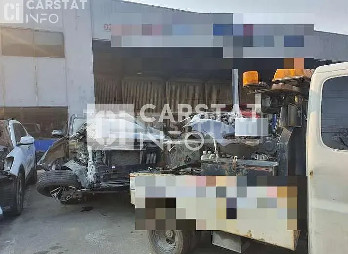Photo 2 of 13: 2018 Hyundai Santa Fe, VIN KMHS381BBKU046289 — Korean insurance auction