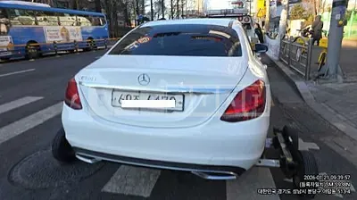 Photo 1 of 12: 2019 Mercedes-Benz C 220d, VIN WDDWF1EB3KR447791 — Korean insurance auction
