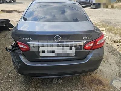 Photo 1 of 14: 2017 Nissan Altima 2.5 — Korean insurance auction