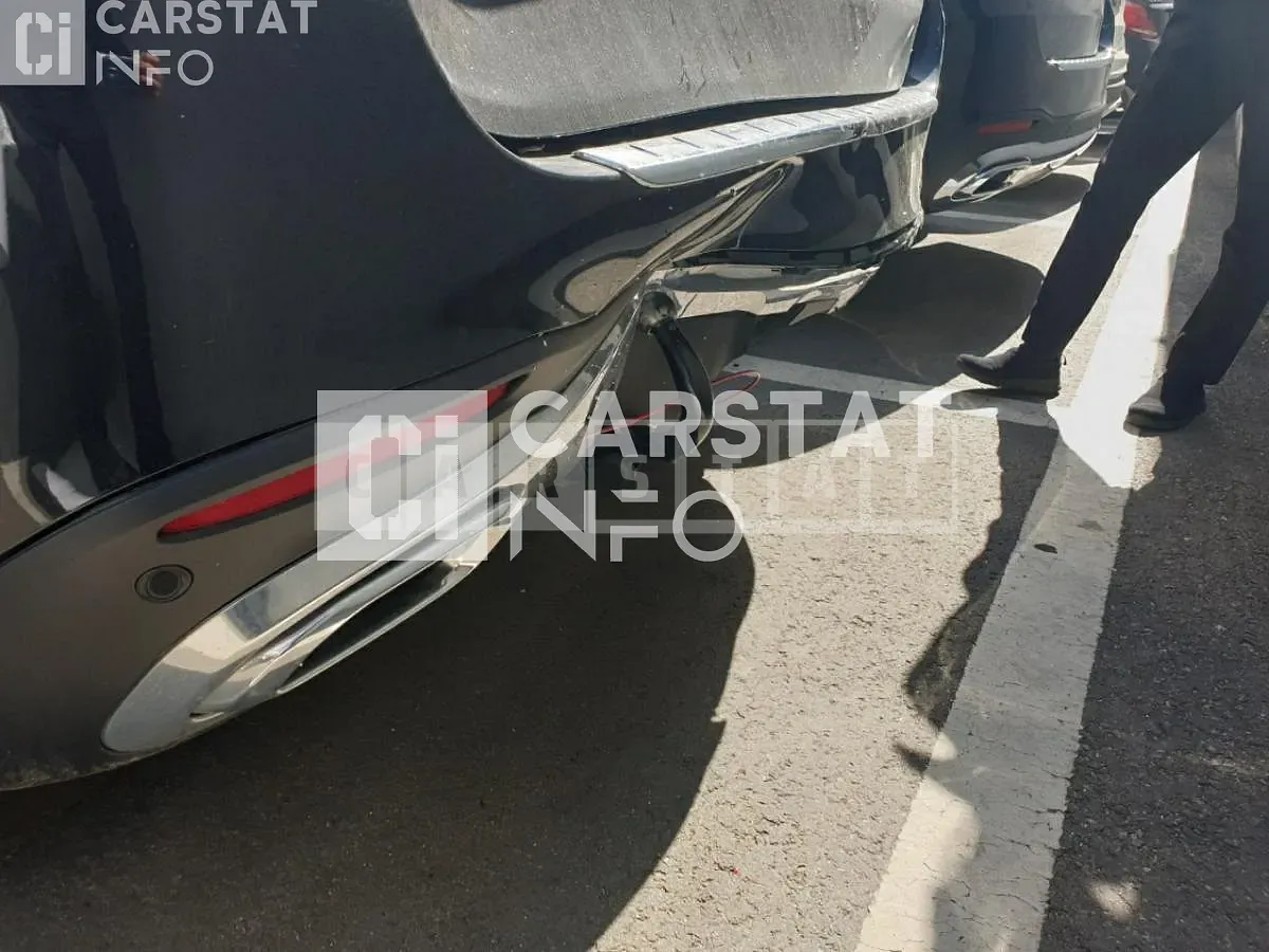 Photo 2 of 14: 2020 Mercedes-Benz GLE450 4Matic, VIN W1NFB5KB6LA226566 — Korean insurance auction