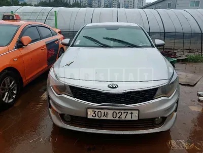 Photo 1 of 9: 2016 Kia K5, VIN KNAGU416BGA088335 — Korean insurance auction