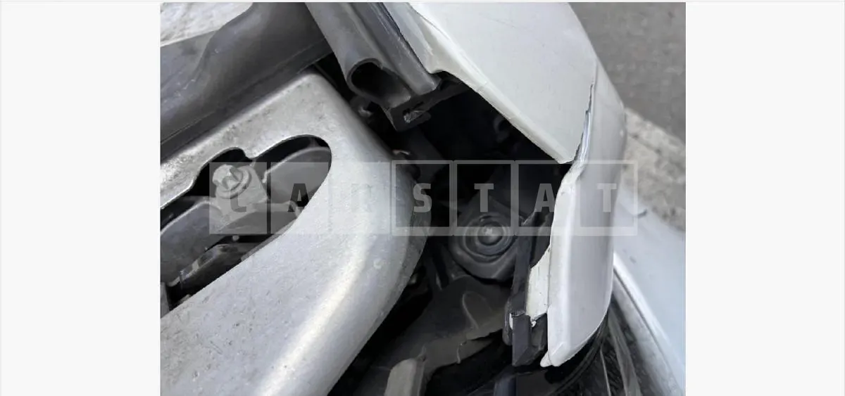 Photo 2 of 3: 2016 Mercedes-Benz (parts) C200 Light — Korean insurance auction