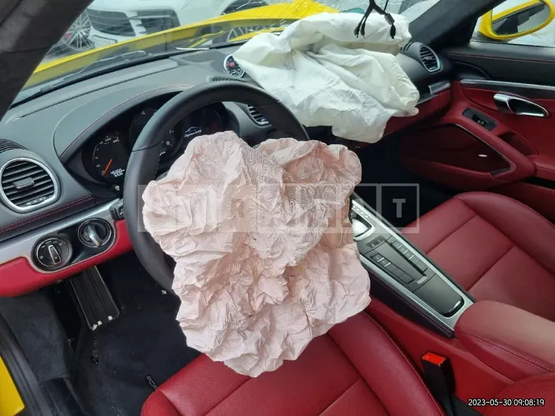 Photo 2 of 167: 2019 Porsche 718 Cayman GTS, VIN WP0AB2984LS275074 — Korean insurance auction