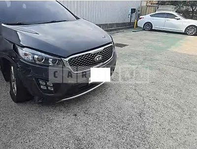 Photo 1 of 23: 2017 Kia Sorento — Korean insurance auction