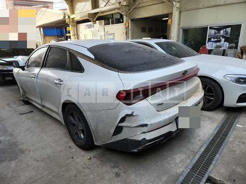 Photo 2 of 7: 2021 Kia K5 2.0(LPI), VIN KNAG541BBMA116111 — Korean insurance auction
